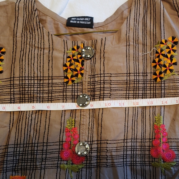 Beautiful cotton kurta - Picture 2 of 2